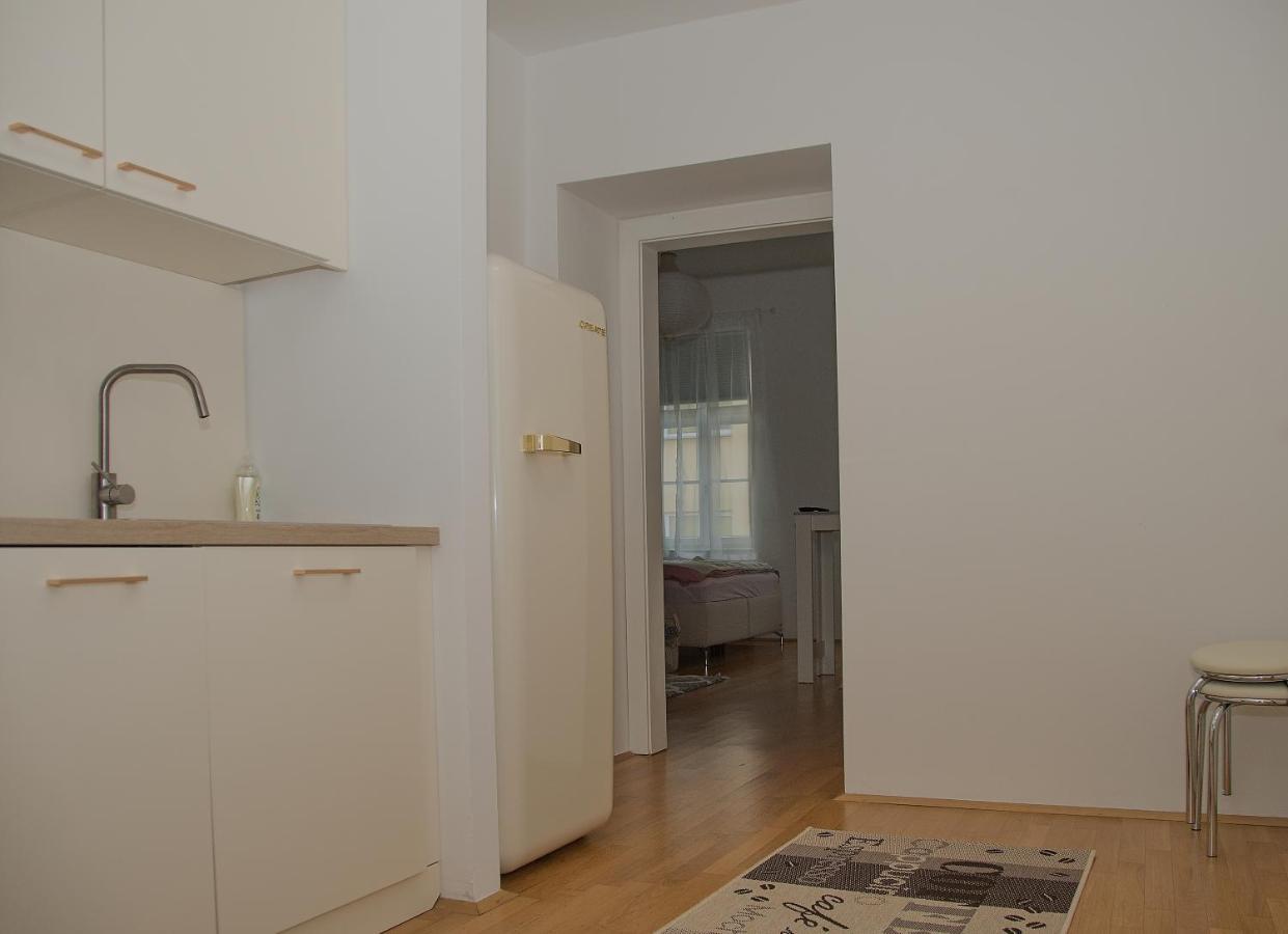 White Lotus Apartment Wien Eksteriør billede