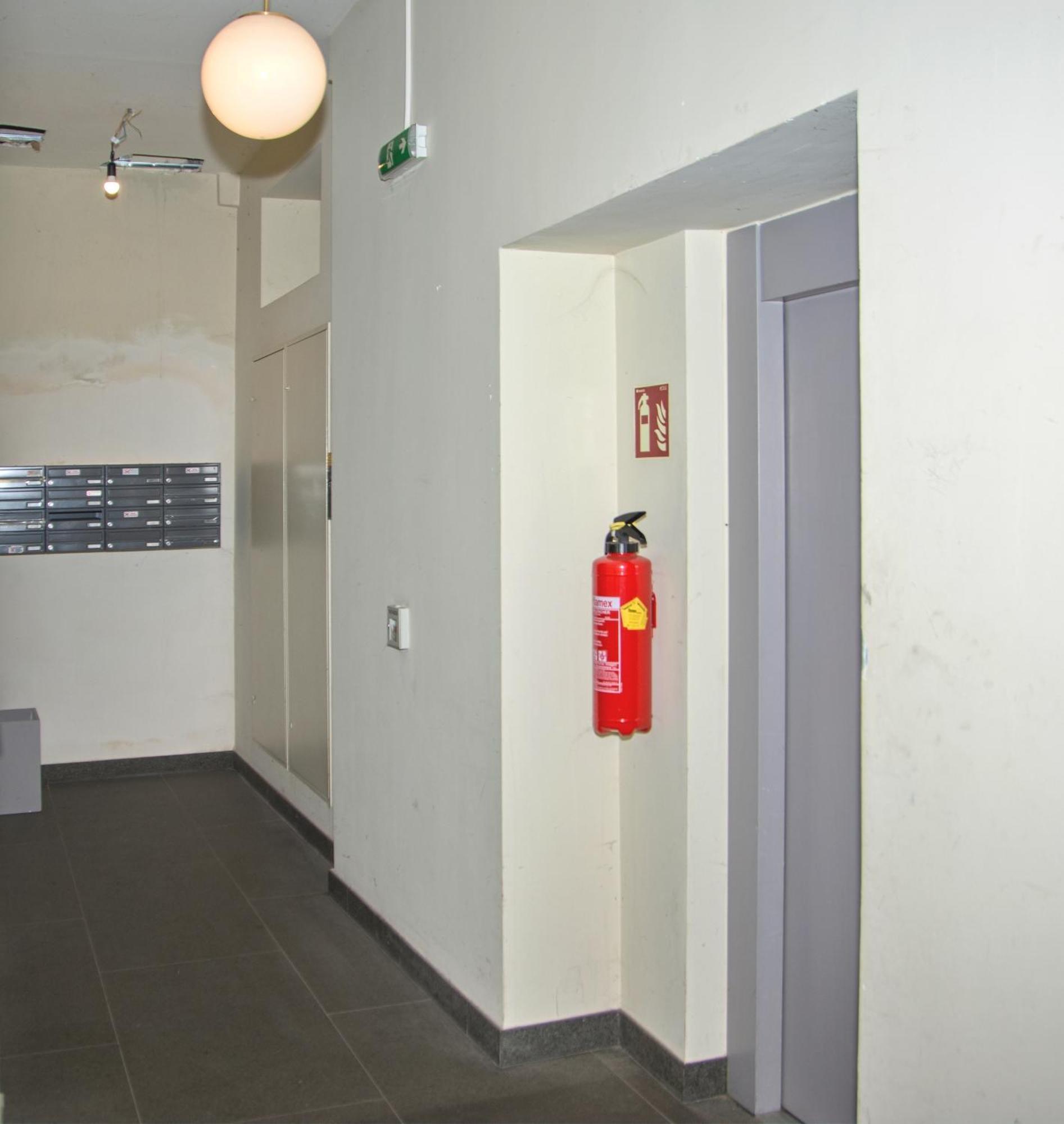 White Lotus Apartment Wien Eksteriør billede
